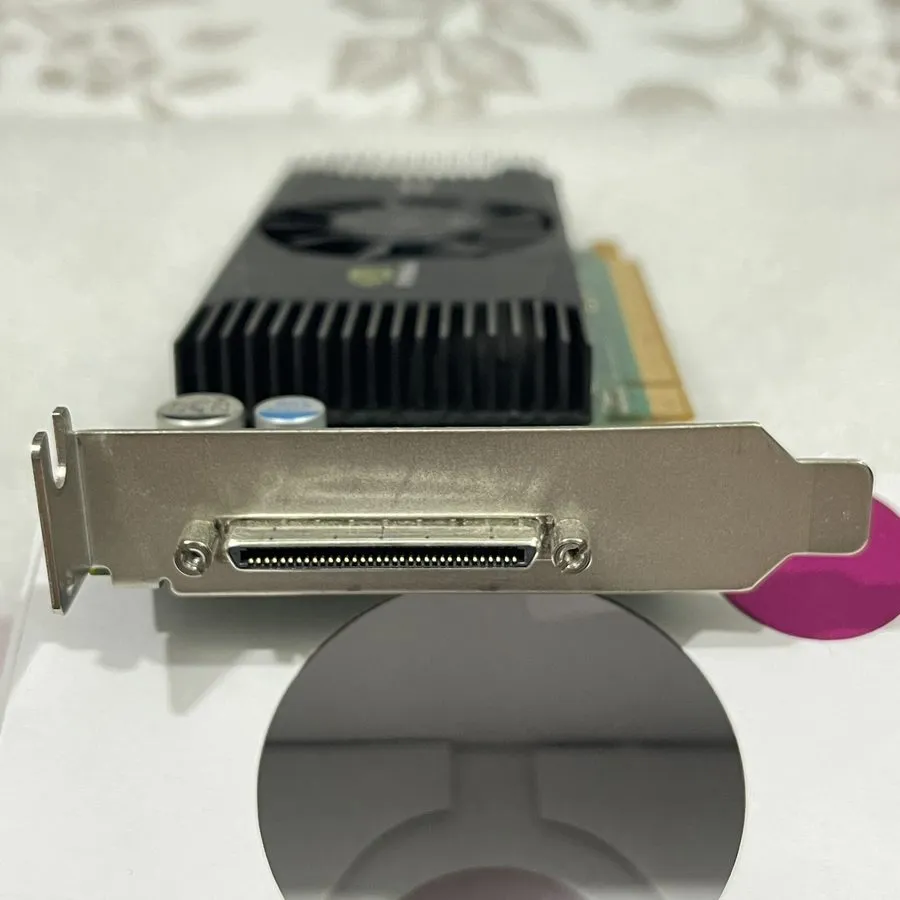 GPU-ускоритель PNY Nvidia Quadro NVS420 512MB PCI Express PCI-e Quad VHDCI Video — фото лота 2