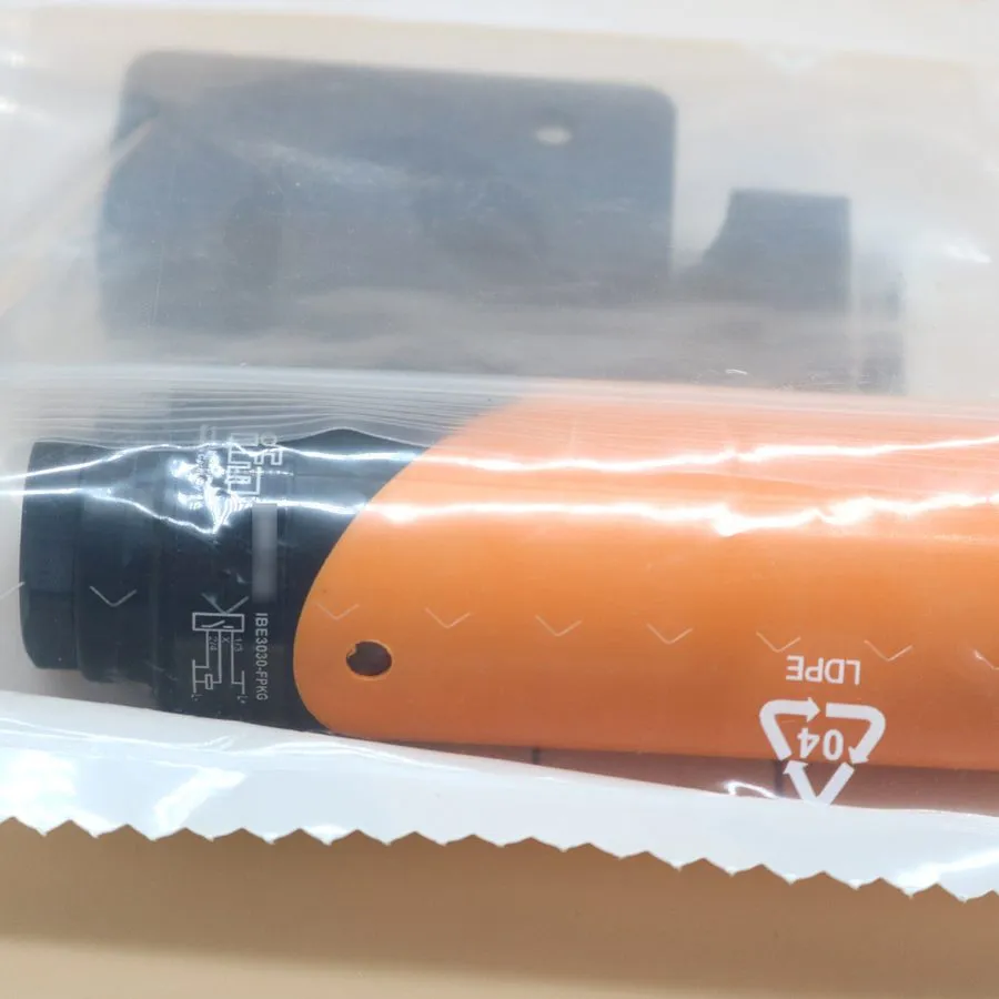 Датчик приближения IFM IB5136 Proximity Switch Sensor 10~55VDC