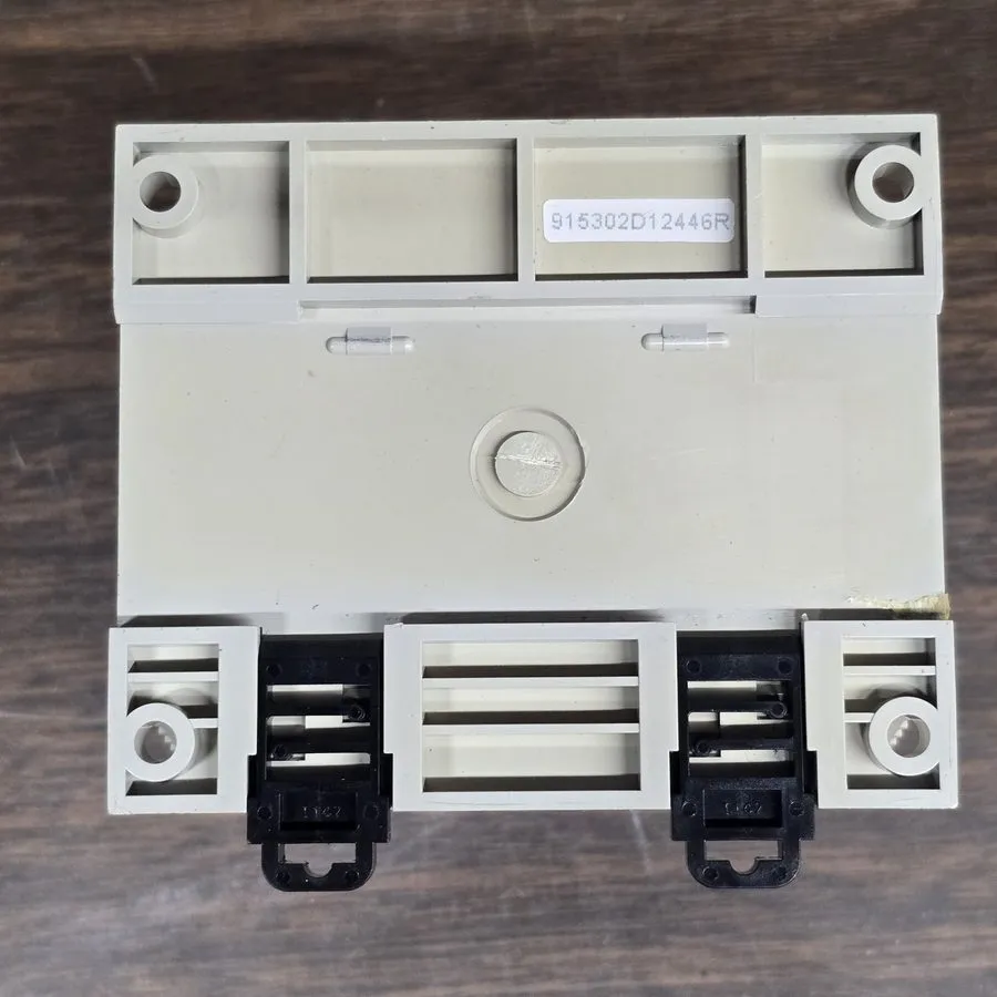 Блок питания IDEC PS5R-D24 24VDC 2.1A 50W DIN Rail Switching Power Supply — фото лота 2