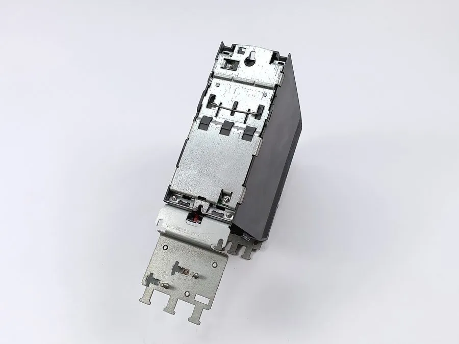 Частотный преобразователь Siemens Sinamics G120C PN 6SL3210-1KE14-3AF2 1.5kW