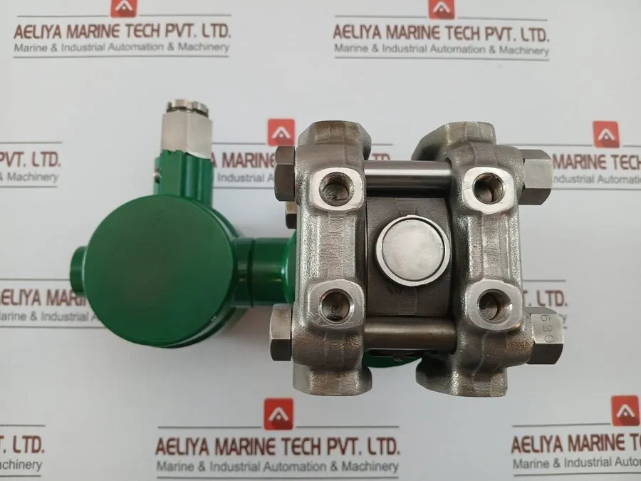 Датчик YOKOGAWA UNE 43-SBS2*B/CAL-P/SSB-S/Z Pressure Transmitter DC24V 3.4MPA