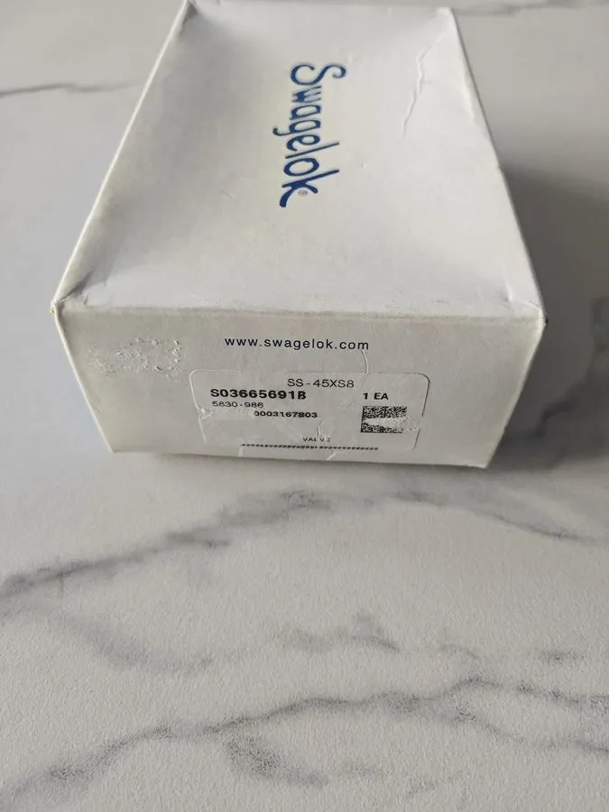 Клапан Swagelok SS-45XS8 Stainless Steel Ball Valve