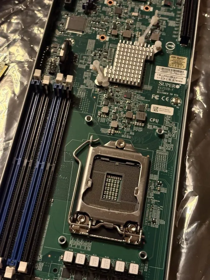 Материнская плата Supermicro X12STD-F Motherboard — фото лота 1