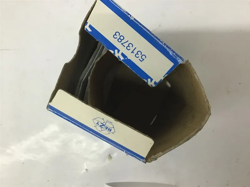 Фотоэлектрический датчик Sick WL18-3N130 Photoelectric Sensor W/ 5' Cord