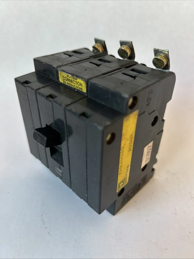 Автоматический выключатель Square D EHB34030 30A 3-Pole 480V AC Bolt-On Molded C
