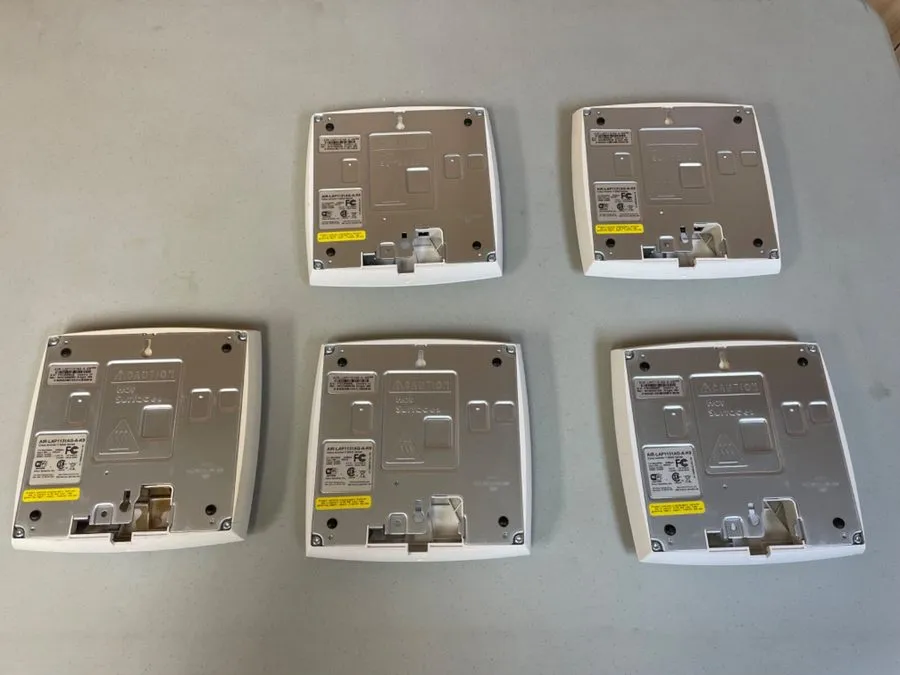 Точка доступа Wi-Fi Cisco AIR-LAP1131AG-A-K9 Aironet Wireless Access Point #1130
