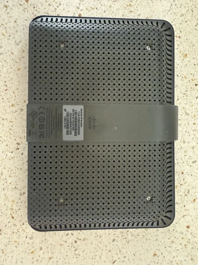 Маршрутизатор Cisco Linksys EA4500 Dual-Band N900 WiFi Router Gigabit USB