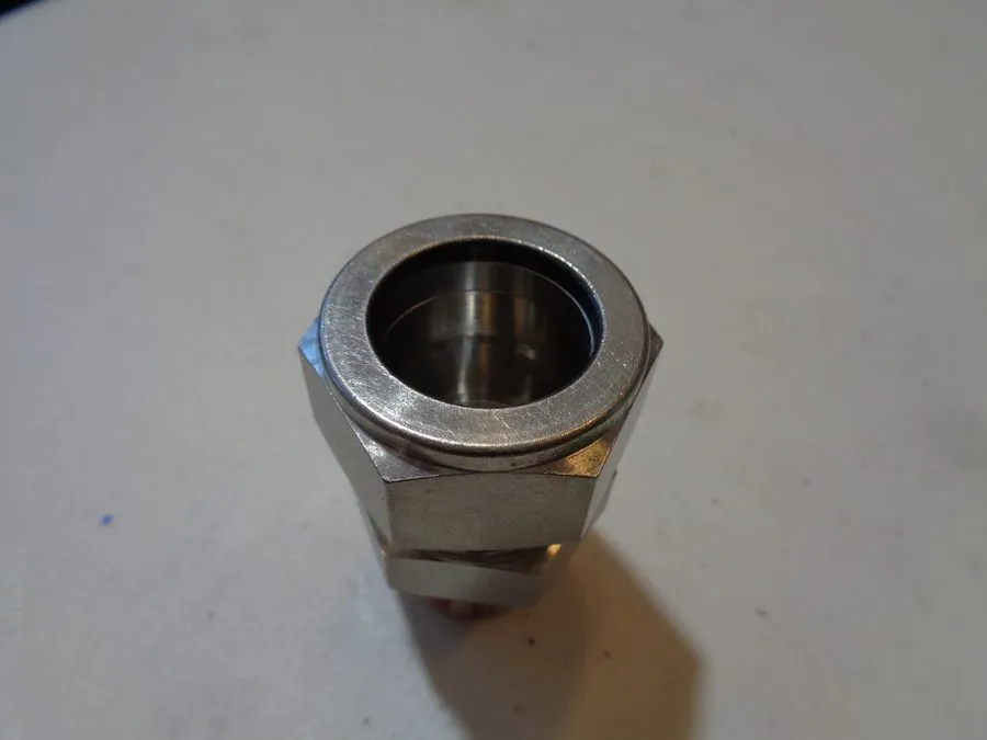 Разъём 3/4" Tube x 1" MNPT 316ss Male Connector Fitting Swagelok SS-1210-1-16