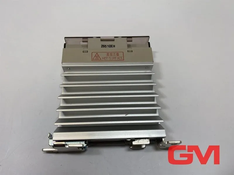 Реле Omron solid state relay G3PE-215B solid state relay DC12-24V AC100-240V rel — фото лота 3