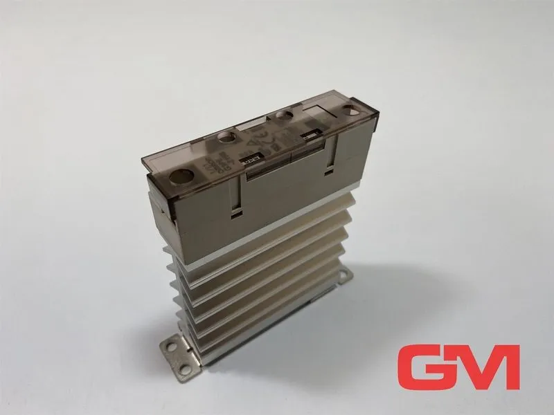 Реле Omron solid state relay G3PE-215B solid state relay DC12-24V AC100-240V rel — фото лота 4