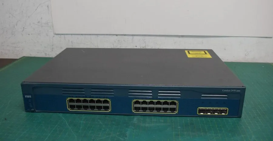 Коммутатор CISCO Catalyst 2970 Series 24 Ports WS-C2970G-24TS-E