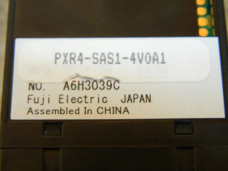 Датчик температуры FUJI ELECTRIC PXR4-SAS1-4V0A1 Digital Temperature Controller — фото лота 1