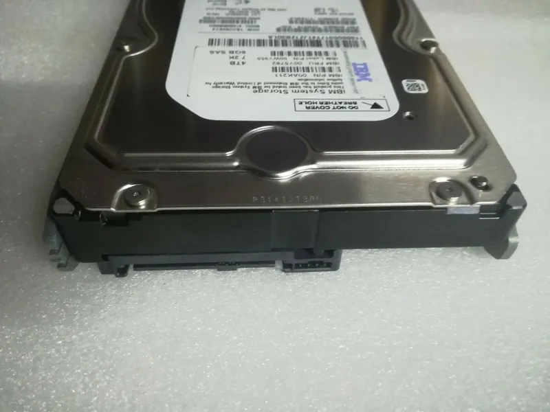 Жёсткий диск IBM 4TB 00Y5782 00AK211 00WY955 SAS 3.5 7.2K 6G Storwize AC32 V5000 — фото лота 1
