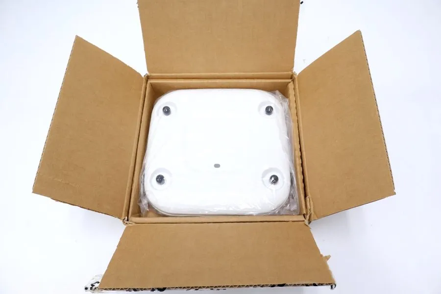 Точка доступа Wi-Fi Cisco AIR-CAP2702I-B-K9 Dual Band Wireless Access Point PoE 