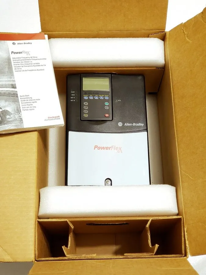 Привод Allen Bradley 20AD011A2AYNANNN, Powerflex 70 Drive, 460v-ac 7-1/2hp Ser A