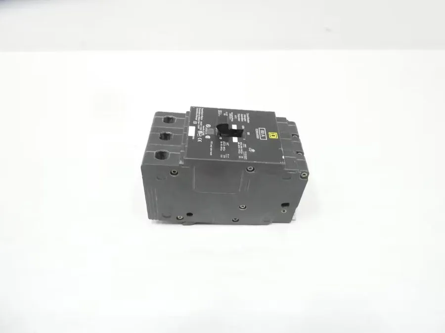 Автоматический выключатель Square D EDB34060 Circuit Breaker 60A 3-Pole 480V AC