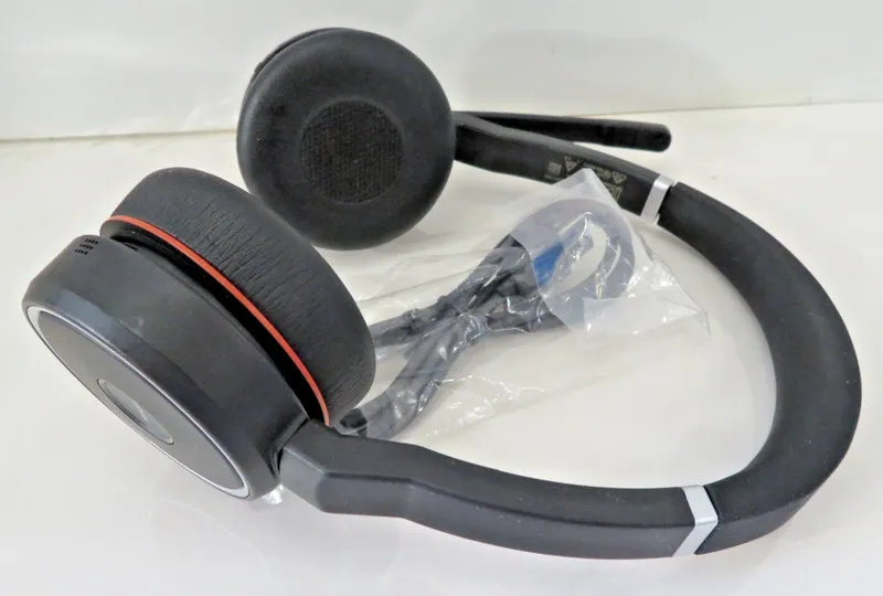 VoIP-шлюз Jabra Evolve 75 HSC040W Wireless Bluetooth Headset ANC W/ Case /Dongle — фото лота 2