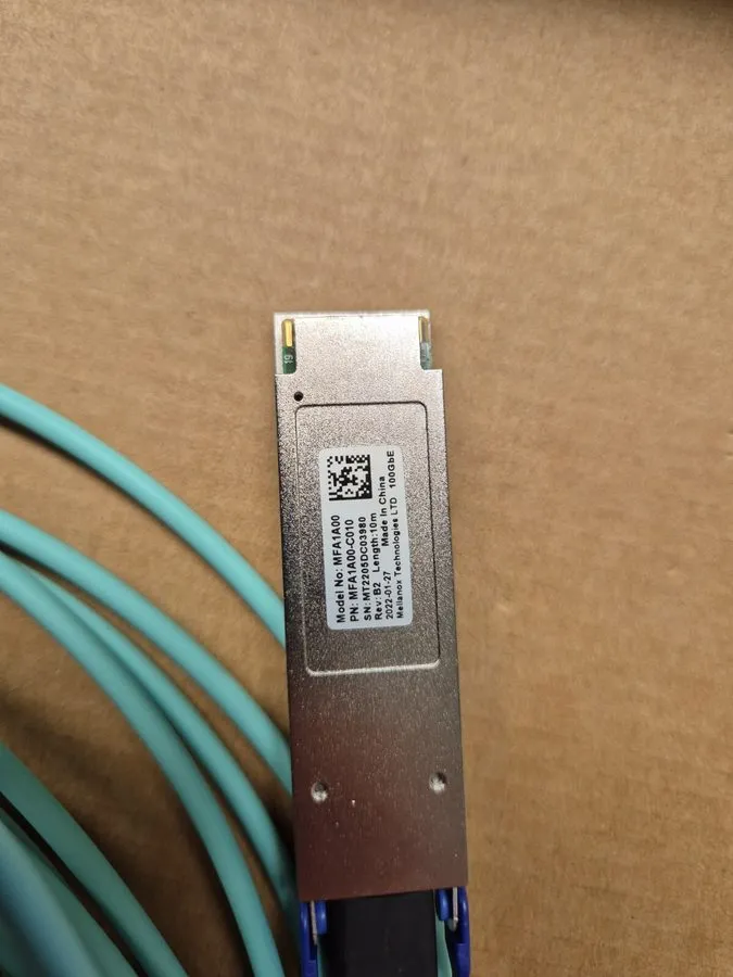 Трансивер Mellanox MFA1A00-C010 10M Compatible 100G QSFP28 Active Optical Cable