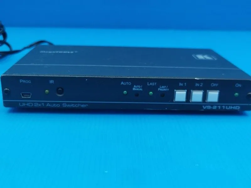 Видеокоммутатор Kramer VS-211UHD HDMI 2x1 Auto Switcher