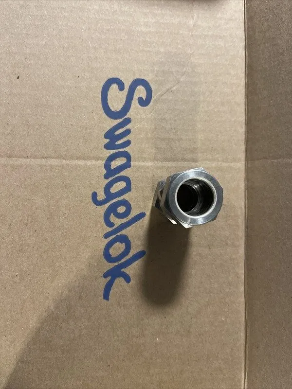 Фитинг Swagelok SS-1210-6 3/4" tube union fitting, 316 Stainless steel