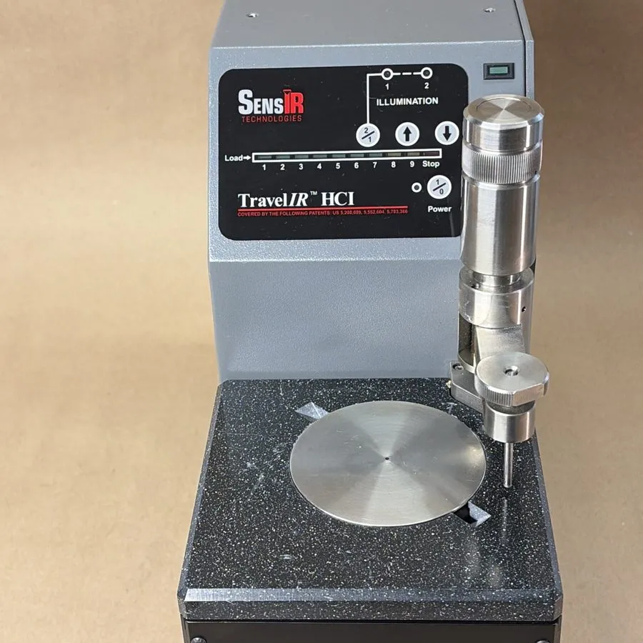 Спектрометр SensIR TravelIR HCI FTIR Chemical Identifier 022-1016 Infrared Spect