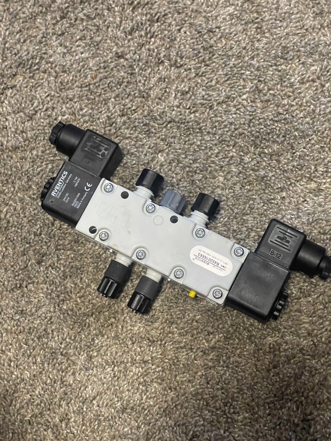 Пневмораспределитель R432016663 Aventics Pneumatic Directional Valve