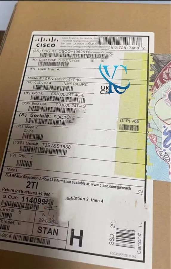 Коммутатор C9300L-24T-4G-E Cisco Network Switch 24Ports
