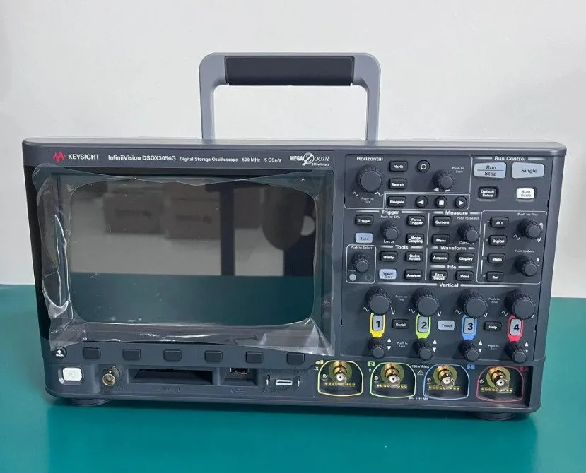 Осциллограф Keysight, DSOX3054G digital oscilloscope, 500MHz bandwidth