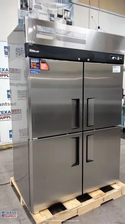 Морозильный шкаф Turbo Air M3F47-4-N Commercial 4 Half Solid Door Reach-In Freez