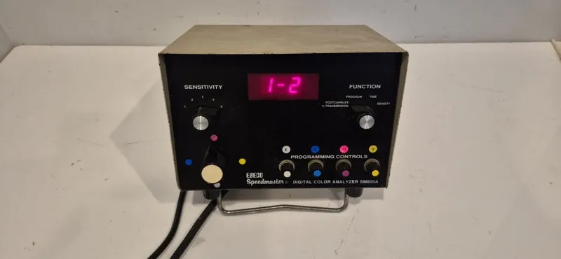 Анализатор ESECO Speedmaster SM800A Digital Color Analyzer