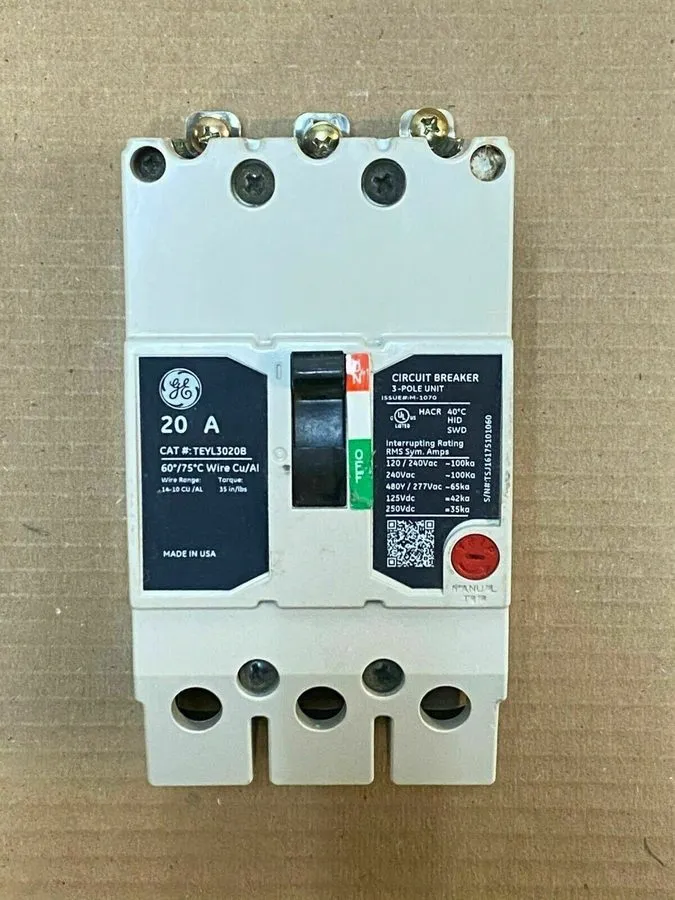 Автоматический выключатель GE TEYL3020B Molded Case Circuit Breaker 20A, 3-Phase