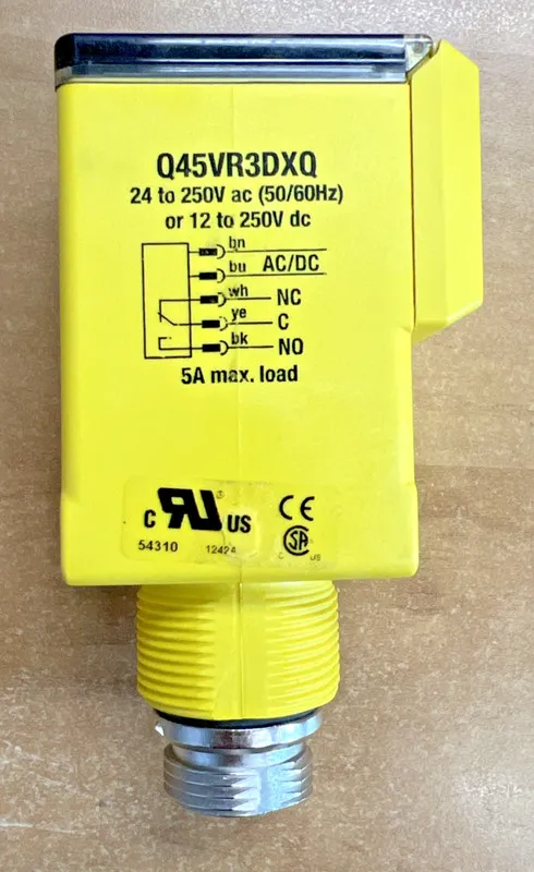 Фотоэлектрический датчик Banner Engineering Q45VR3DXQ Photoelectric Sensor 3m 12