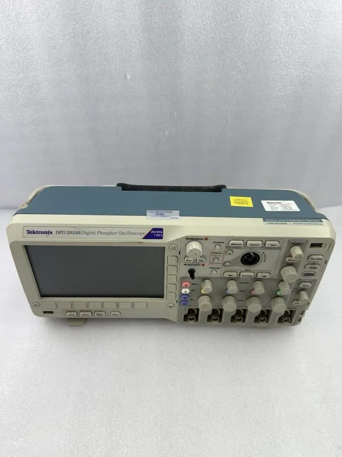 Осциллограф Tektronix DPO2024B, 200MHZ,4Ch, 1GS/s Oscilloscope — фото лота 2
