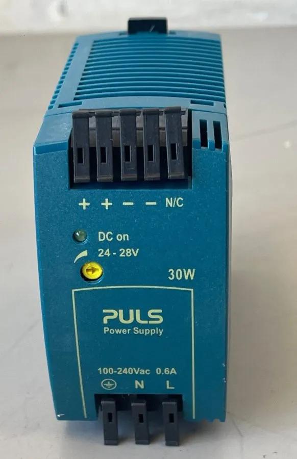 Блок питания PULS ML30.100 AC-DC Power Supply 30W 24 to 28VDC DIN Rail Input: 10 — фото лота 1