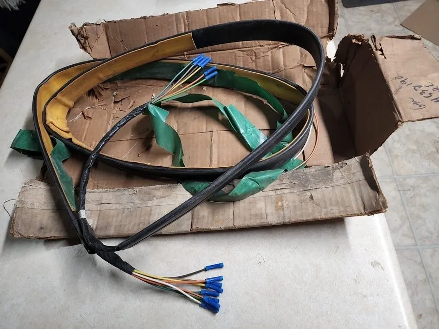 Жгут проводов 1966 BUICK WILDCAT, ELECTRA 4/DR FRONT BODY WIRE HARNESS GM 453219