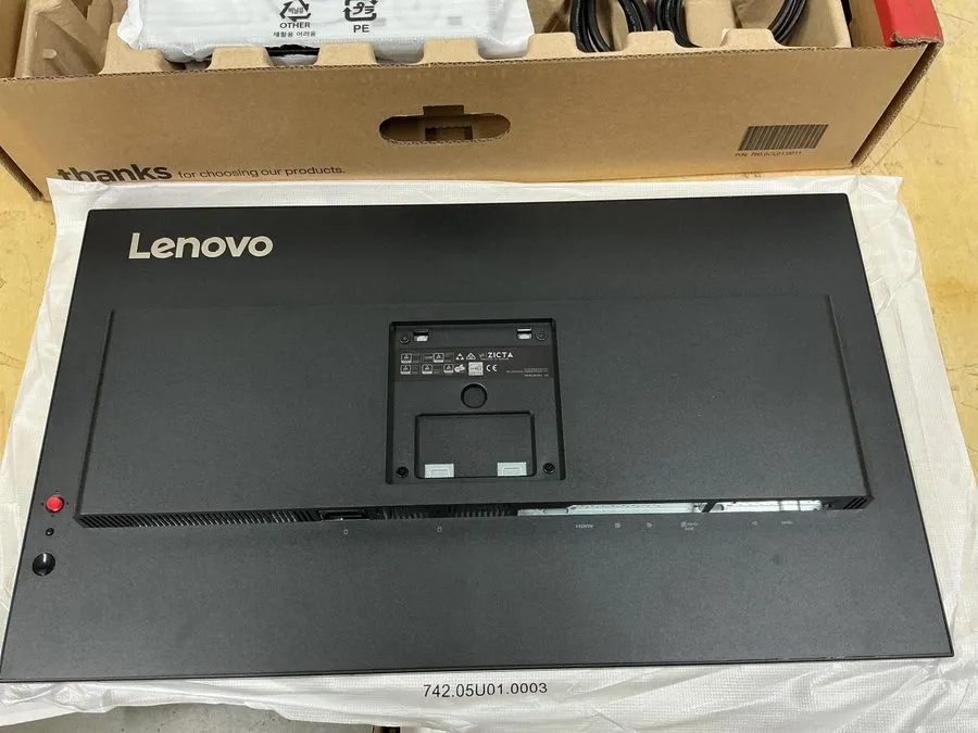 Монитор Lenovo ThinkVision T27QD-40 27" Monitor 16:9 2560x1440 1500:1 4ms 64AAGA