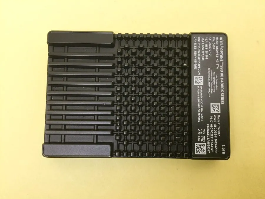 SSD-накопитель Intel Optane P4800x 1.5TB 2.5" 6Gb/s U.2 NVME PCIE SSDPE21K015TA