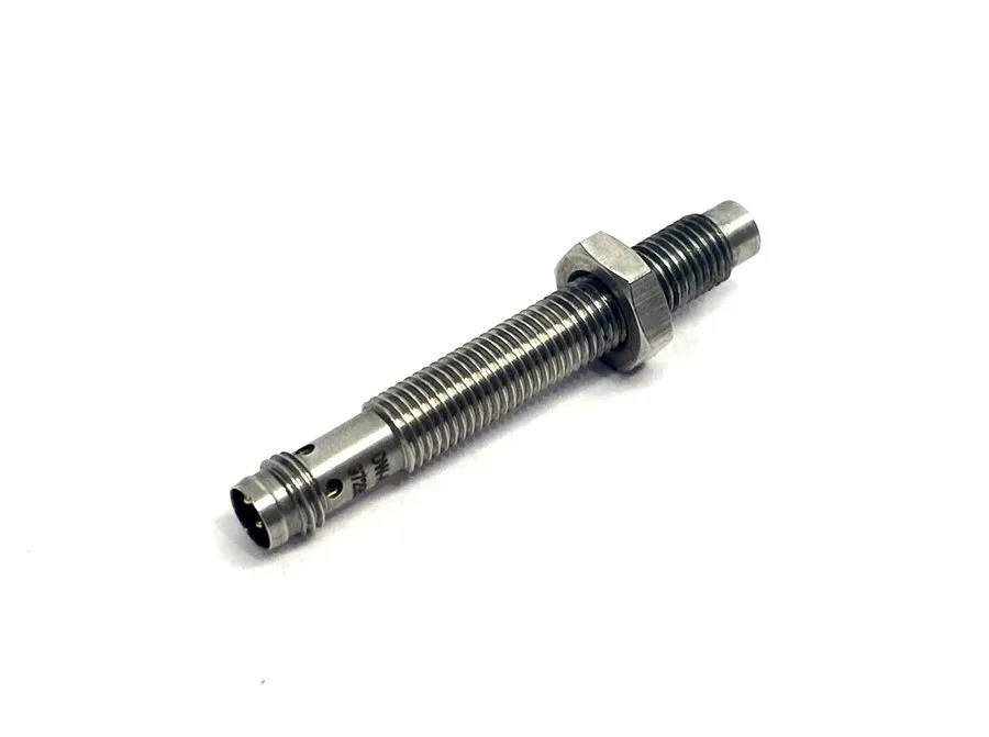 Датчик приближения Contrinex DW-AS-713-M8-001 Proximity Sensor 10-30VDC 200mA 6m