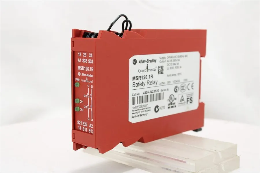 Реле безопасности Allen Bradley 440R-N23120 MSR126.1R, 24V AC/DC,Safety Relay
