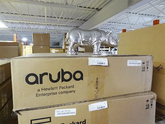 Коммутатор HP R8Q71A Aruba 6200M 36G 12SR5 C6 PoE 4SFP+ Switch