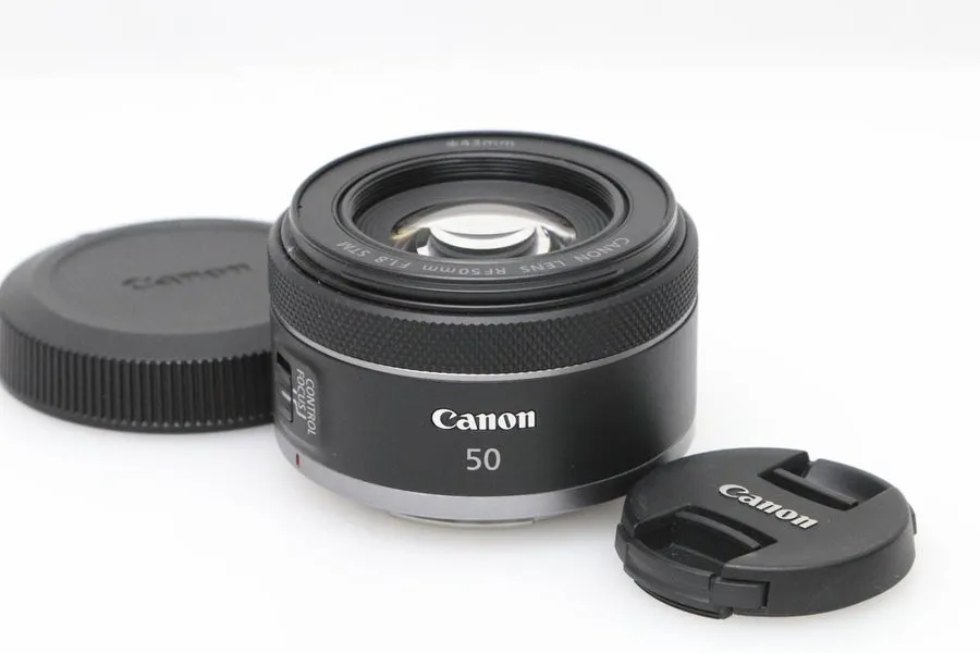 Фотокамера Canon EOS R10 Mirrorless Camera with RF50mm F1.8 STM Lens — фото лота 1