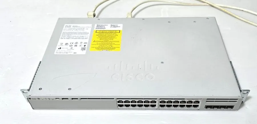 Коммутатор C9200L-24T-4G-E Cisco network switch 24 port