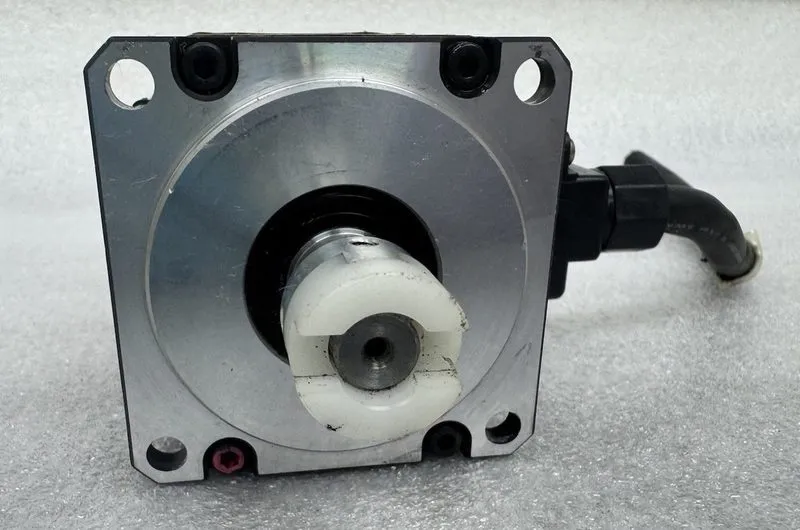 Серводвигатель FANUC A06B-0114-B103 Servo Motor — фото лота 2