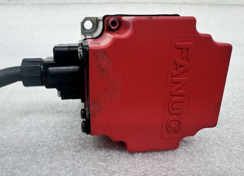 Серводвигатель FANUC A06B-0114-B103 Servo Motor — фото лота 3