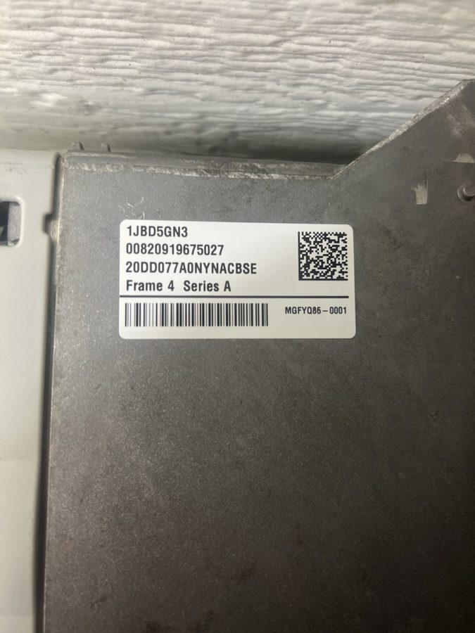 Фото лота 20DD077A0NYNACBSE от продавца №96969