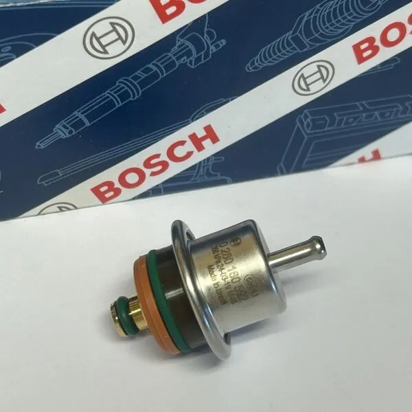 Трубопроводная арматура Fuel pressure regulator для Ford Holden 0280160592 3.5 B — фото лота 1