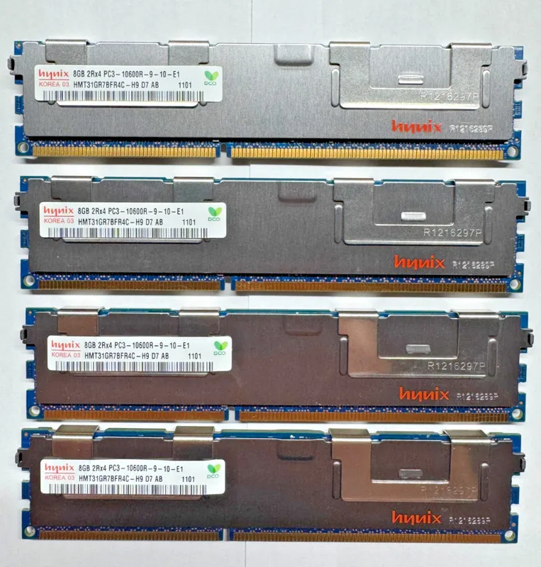 Модуль памяти Hynix 32GB (4x8GB) DDR3-1333 PC3-10600R ECC Registered HMT31GR7BFR