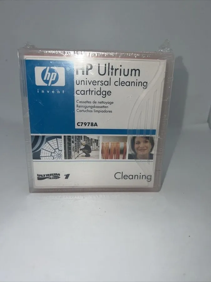 Ленточный привод HPE LTO Ultrium Universal Cleaning Cartridge (C7978A)