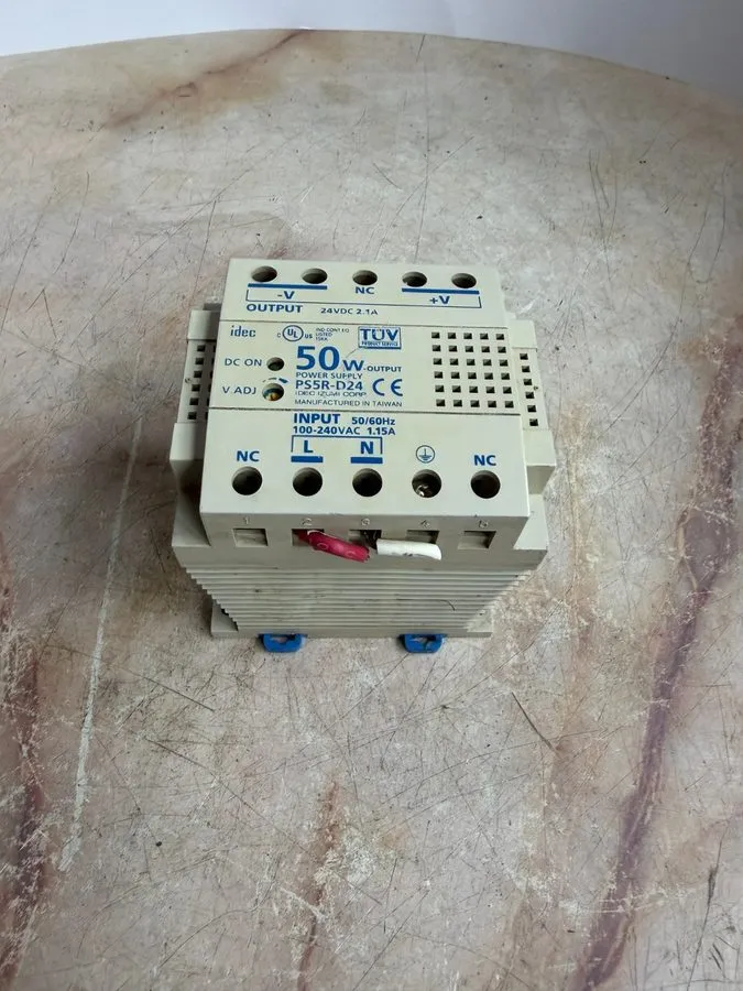 Блок питания IDEC PS5R-D24 24VDC 2.1A 50W DIN Rail Switching Power Supply