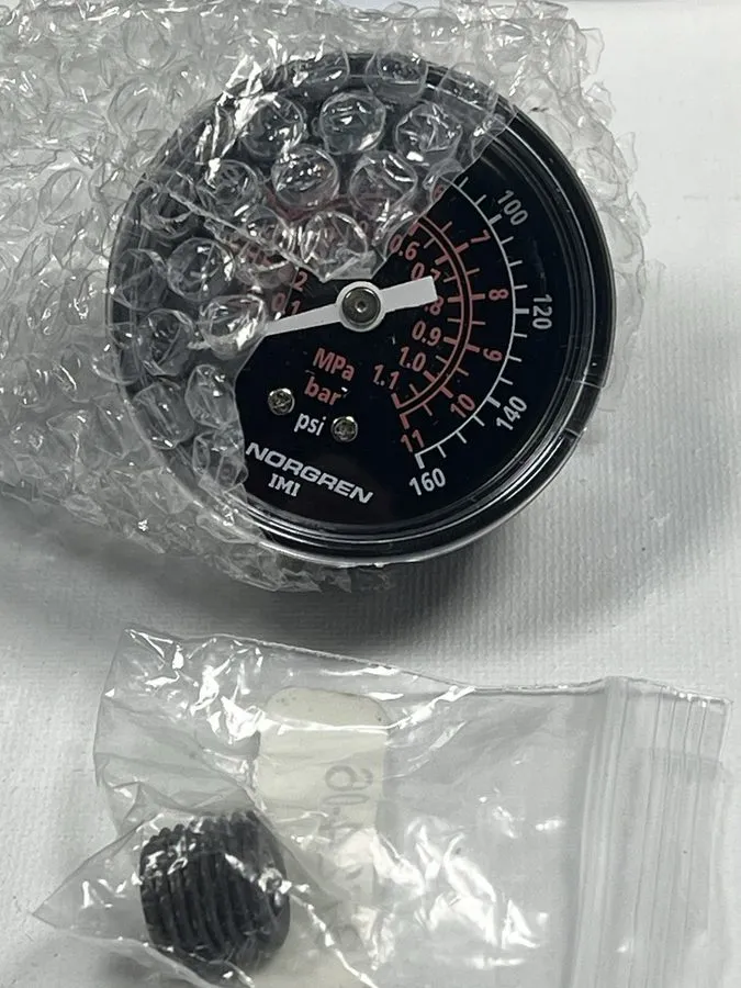 Трубопроводная арматура Norgren R73G-3AK-RMG Pressure Regulator W/Gauge 3/8” PTF — фото лота 2